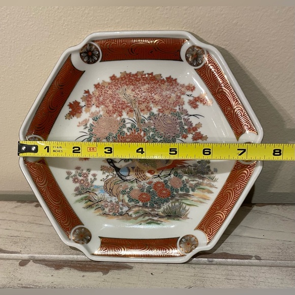 Satsuma Japan Signed Porcelain Hexagon Plate Hand Painted Pheasant Chrysanthemum - Picture 3 of 4